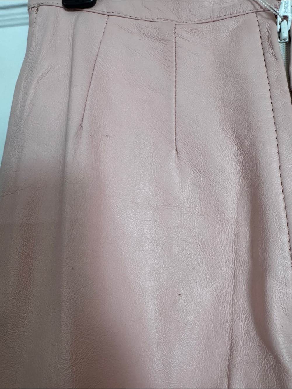 Vintage Soft Pink Leather Pencil Skirt - Picture 4 of 7